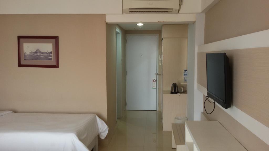 Hotel Sandjaja Палембанг Екстериор снимка