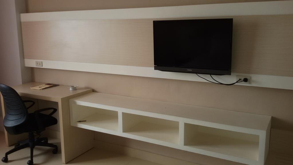 Hotel Sandjaja Палембанг Екстериор снимка