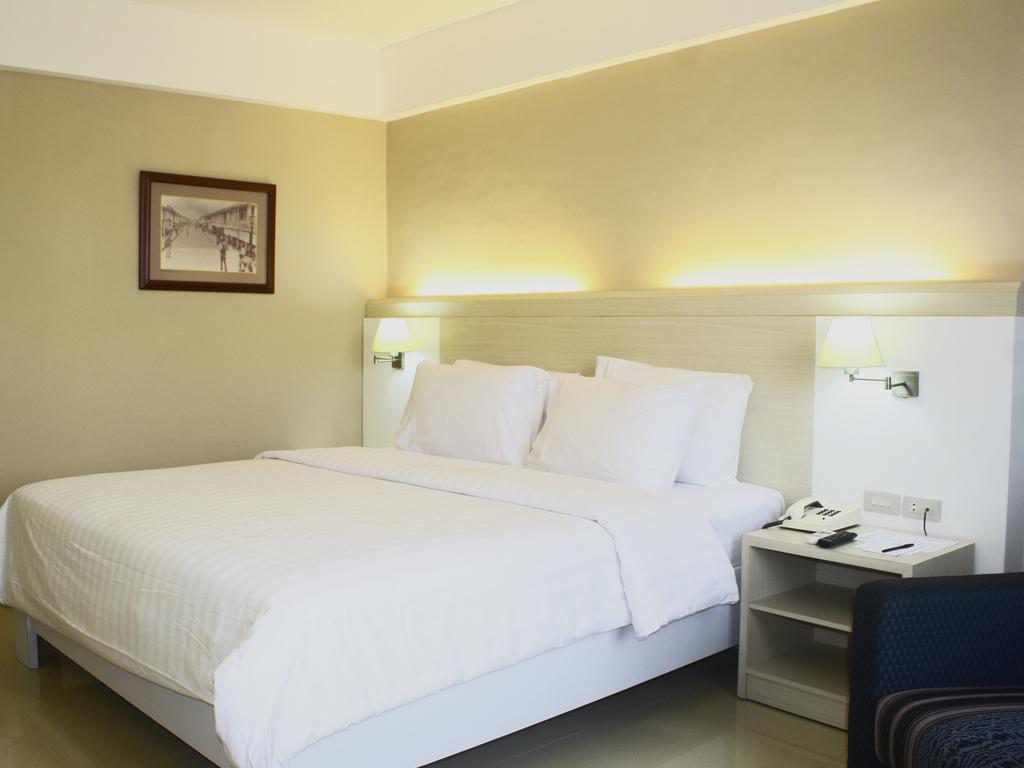 Hotel Sandjaja Палембанг Екстериор снимка